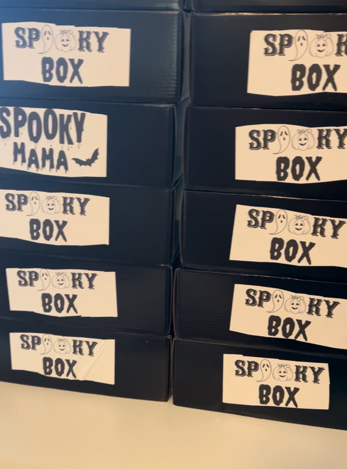 LIVE SALE! SPOOKY BOXES